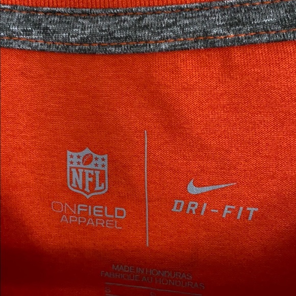 Chicago Bears Nike Shirt - Picture 2 of 3